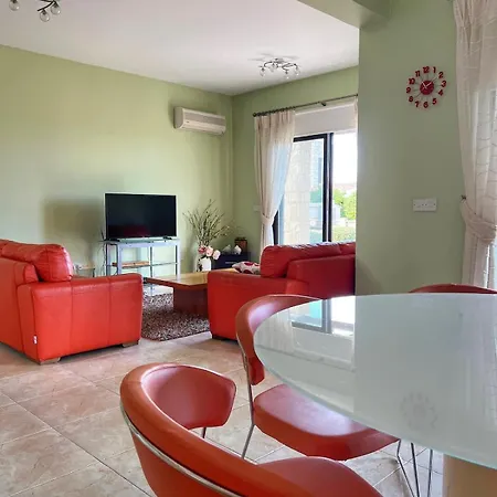 Seaview Mia 別荘 *